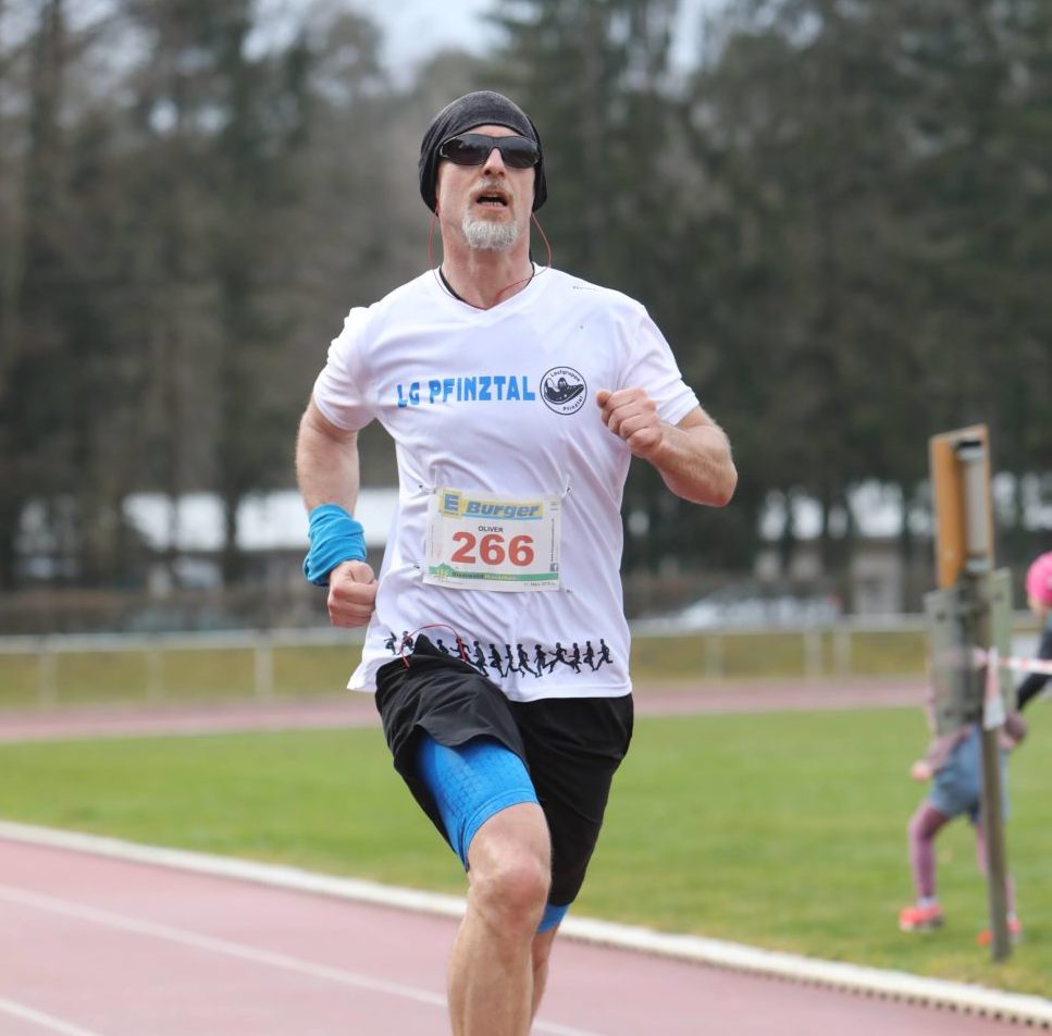 Oliver Lovaszi